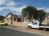5 Bedroom 2 Bathroom House for Sale for sale in Parow Central