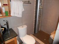 Bathroom 1 - 6 square meters of property in Drummond
