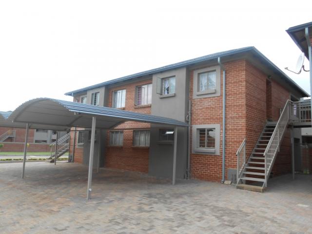 2 Bedroom Sectional Title for Sale For Sale in Andeon - Home Sell - MR104695