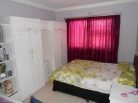 Bed Room 1 - 13 square meters of property in Eerste River