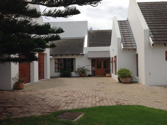 6 Bedroom House for Sale For Sale in St Francis Bay - Home Sell - MR104746