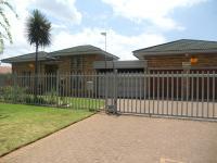 2 Bedroom 2 Bathroom House for Sale for sale in Vanderbijlpark