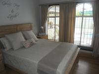 Bed Room 1 - 24 square meters of property in Vanderbijlpark