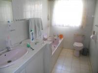 Main Bathroom - 6 square meters of property in Mookgopong (Naboomspruit)
