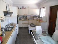 Kitchen - 30 square meters of property in Umzinto