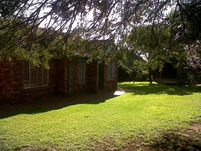 2 Bedroom House for Sale For Sale in Birchleigh North - Private Sale - MR105213