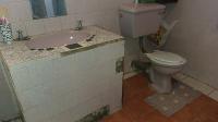 Bathroom 1 - 18 square meters of property in Jameson Park