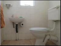 Main Bathroom - 8 square meters of property in Nigel