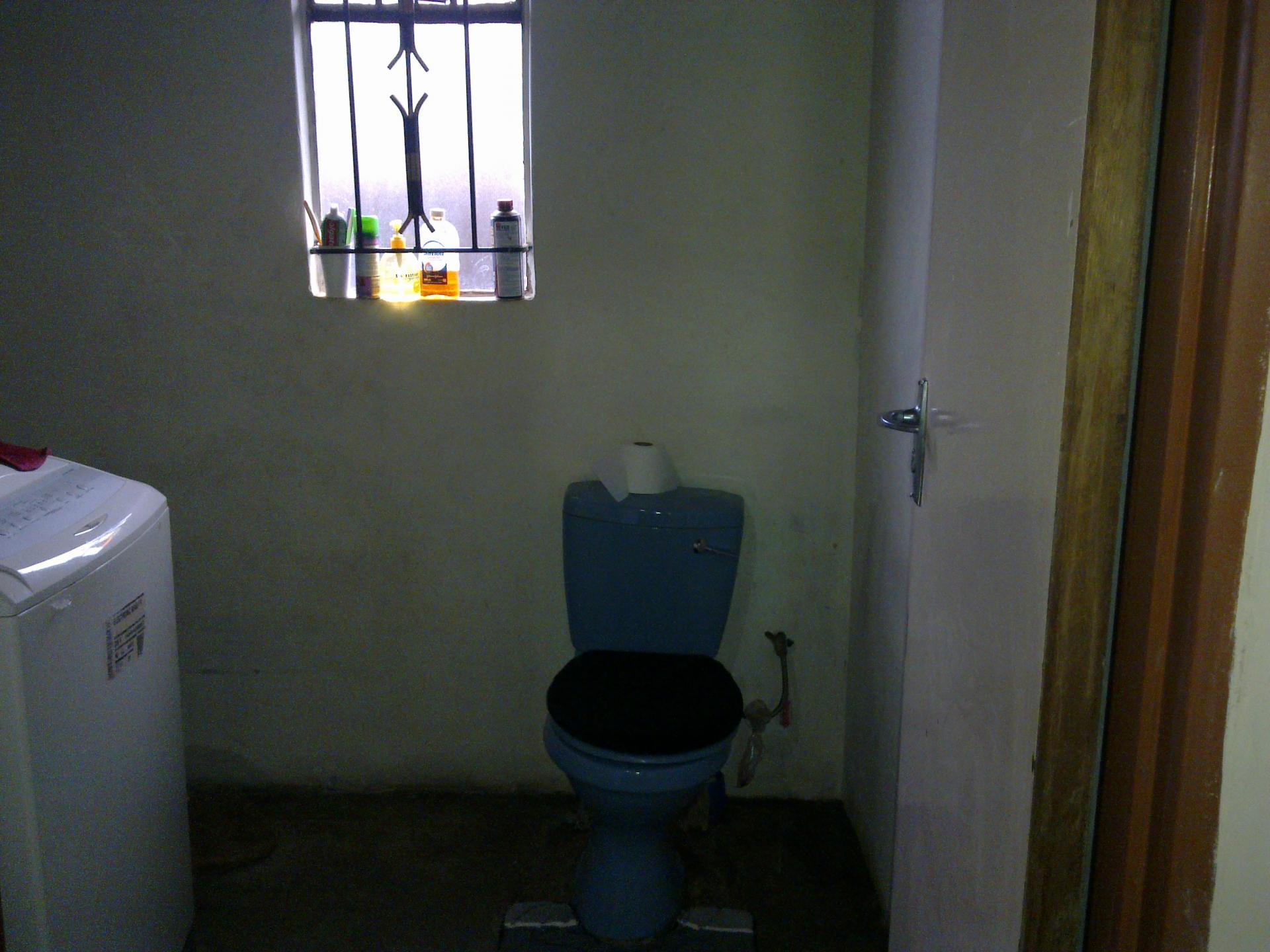 Main Bathroom of property in Orange farm