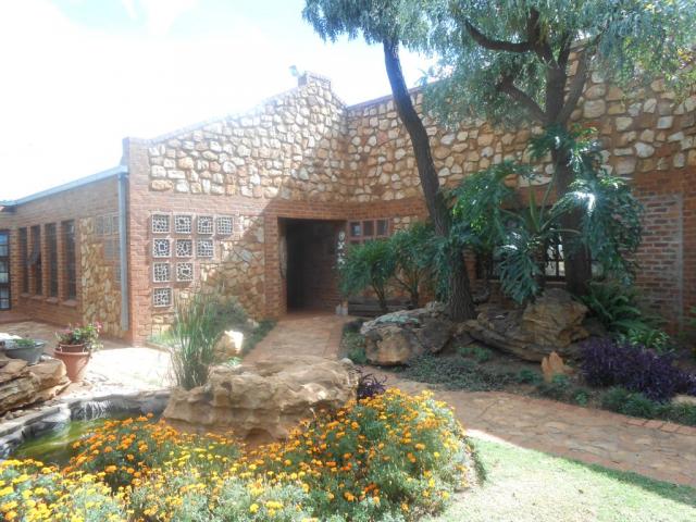 Smallholding for Sale For Sale in Rietfontein JR - Home Sell - MR105439