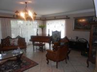 Lounges - 71 square meters of property in Pienaarspoort