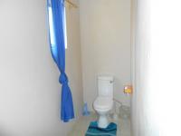 Bathroom 2 - 12 square meters of property in Modimolle (Nylstroom)