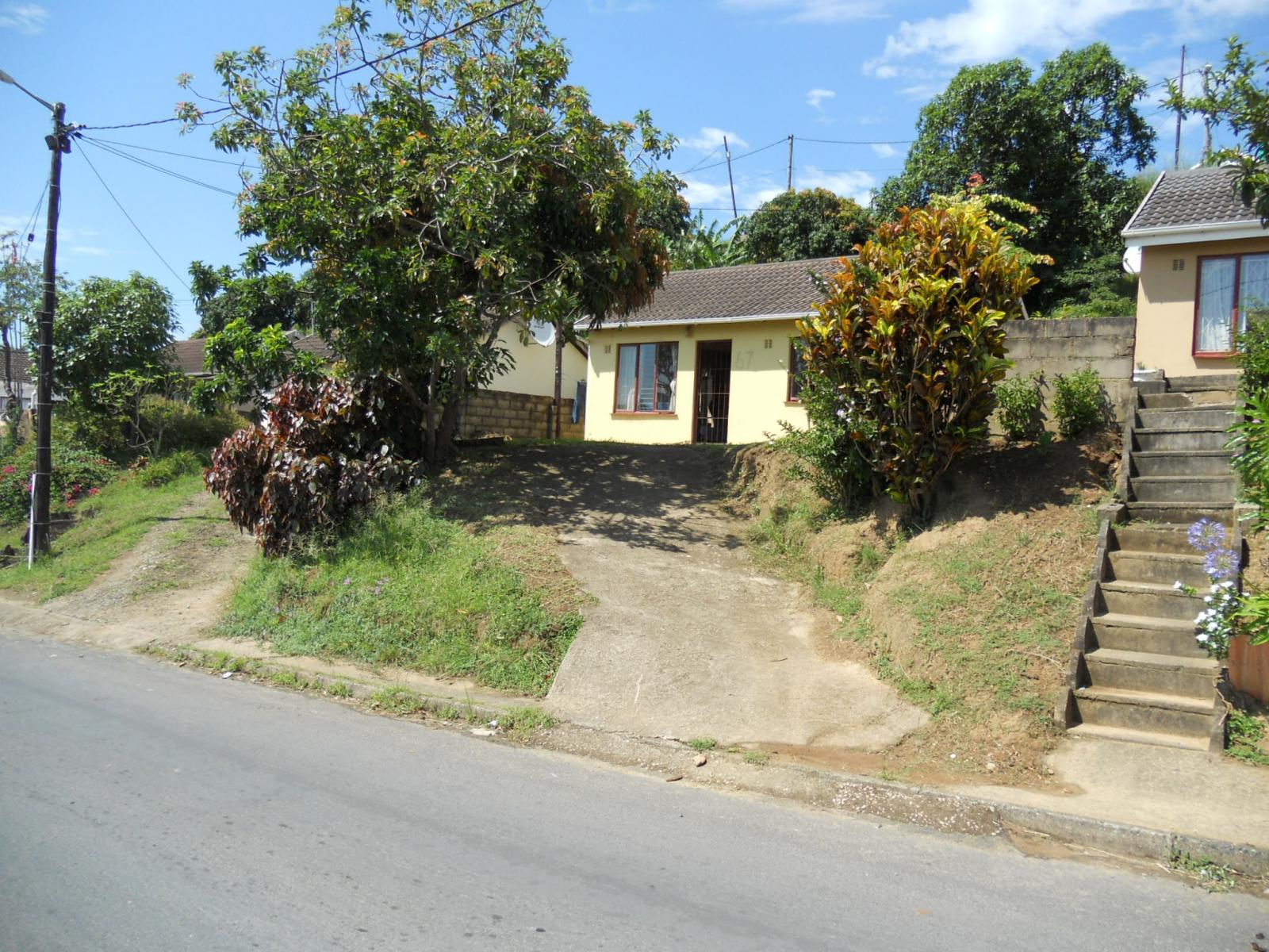 Front View of property in Marburg