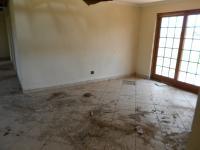 Lounges - 15 square meters of property in Riversdale