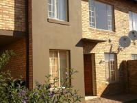 3 Bedroom 2 Bathroom Duplex for Sale for sale in Silver Lakes Golf Estate