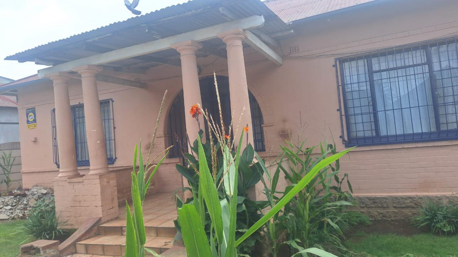 Front View of property in Germiston South