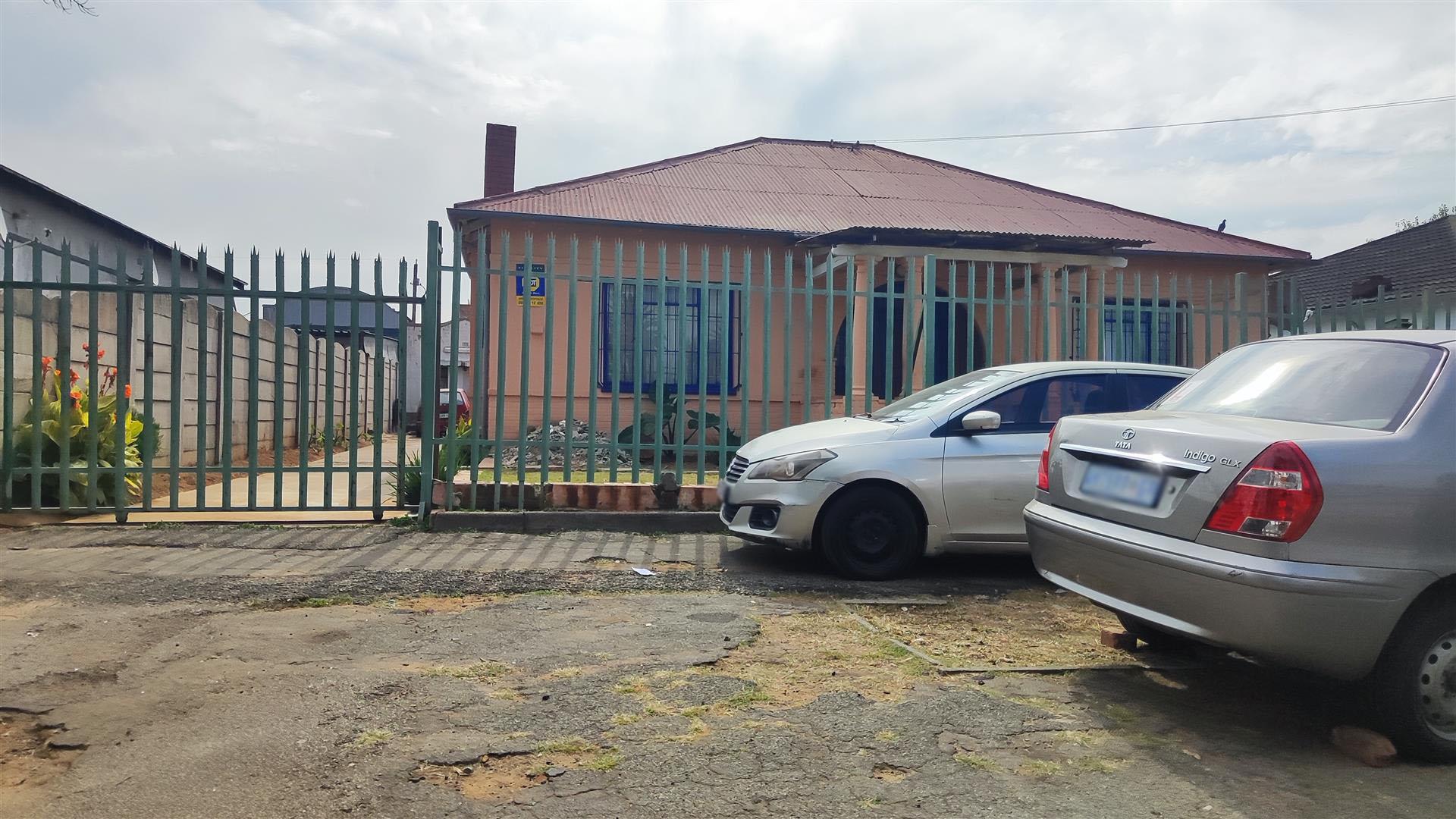 Front View of property in Germiston South