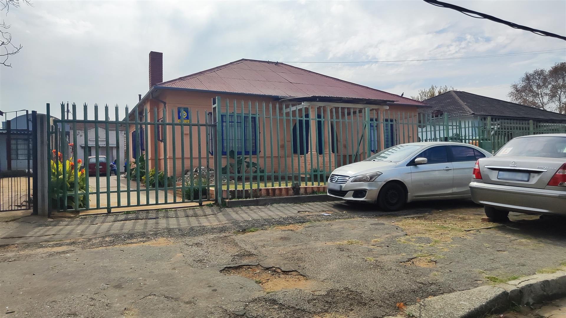 Front View of property in Germiston South