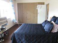 Main Bedroom - 22 square meters of property in Lenasia South