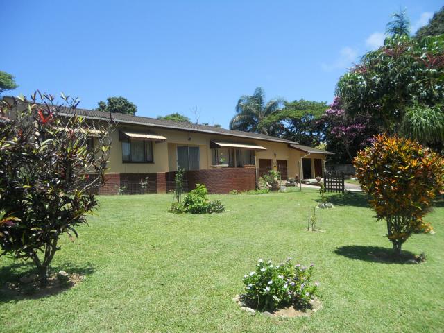 3 Bedroom House for Sale For Sale in Umtentweni - Home Sell - MR106057