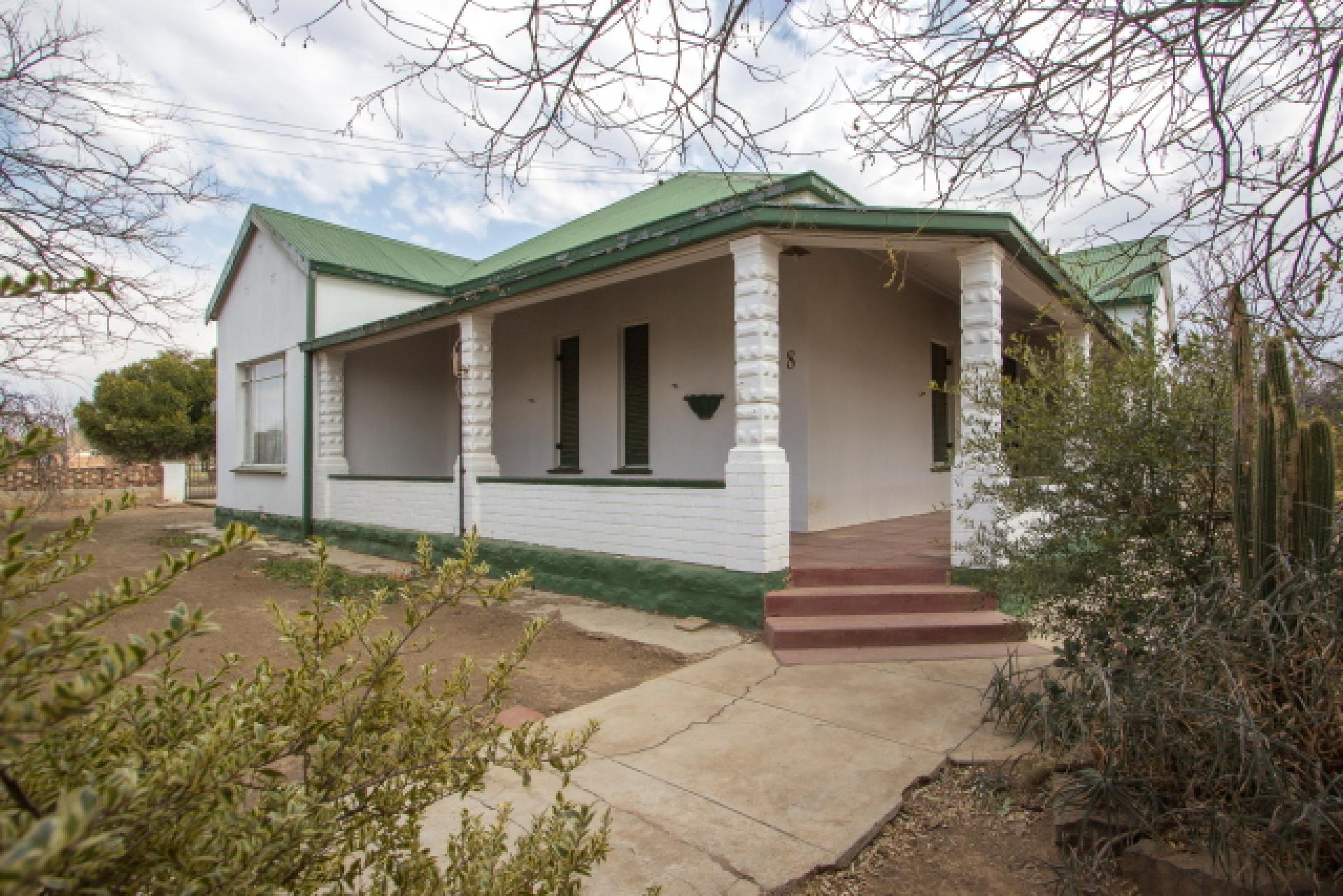 Front View of property in Bethulie