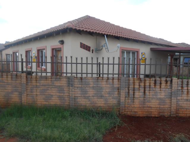 3 Bedroom House for Sale and to Rent For Sale in The Orchards - Private Sale - MR106163