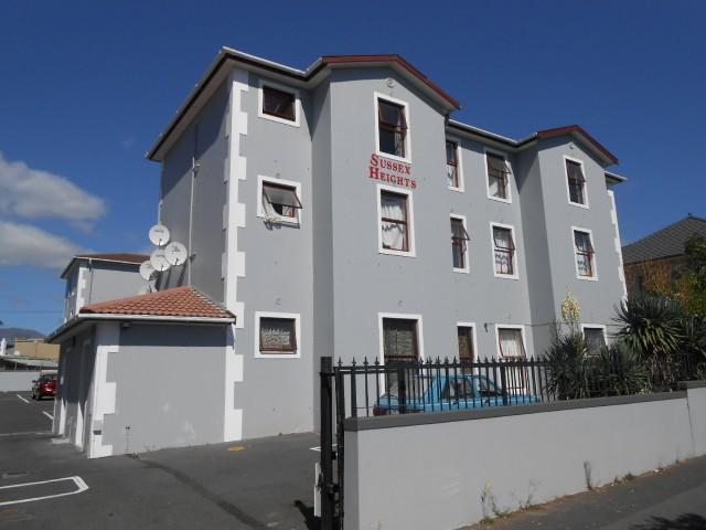 2 Bedroom Apartment for Sale For Sale in Wynberg - CPT - Home Sell - MR106178