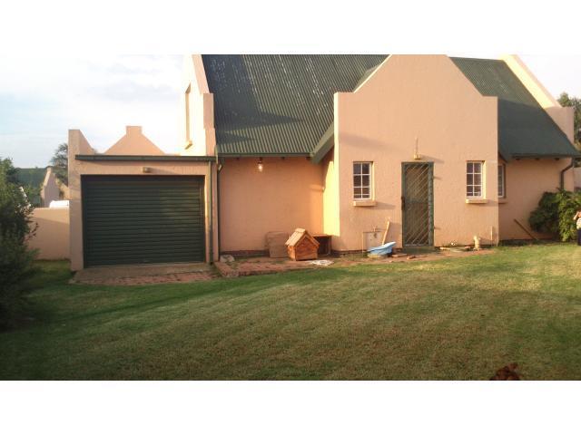 3 Bedroom Sectional Title for Sale For Sale in Glenmarais (Glen Marais) - Home Sell - MR106195