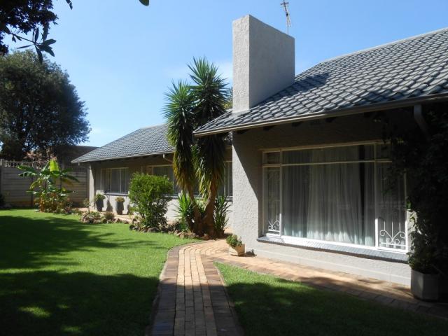 3 Bedroom House for Sale For Sale in Kensington B - JHB - Private Sale - MR106384