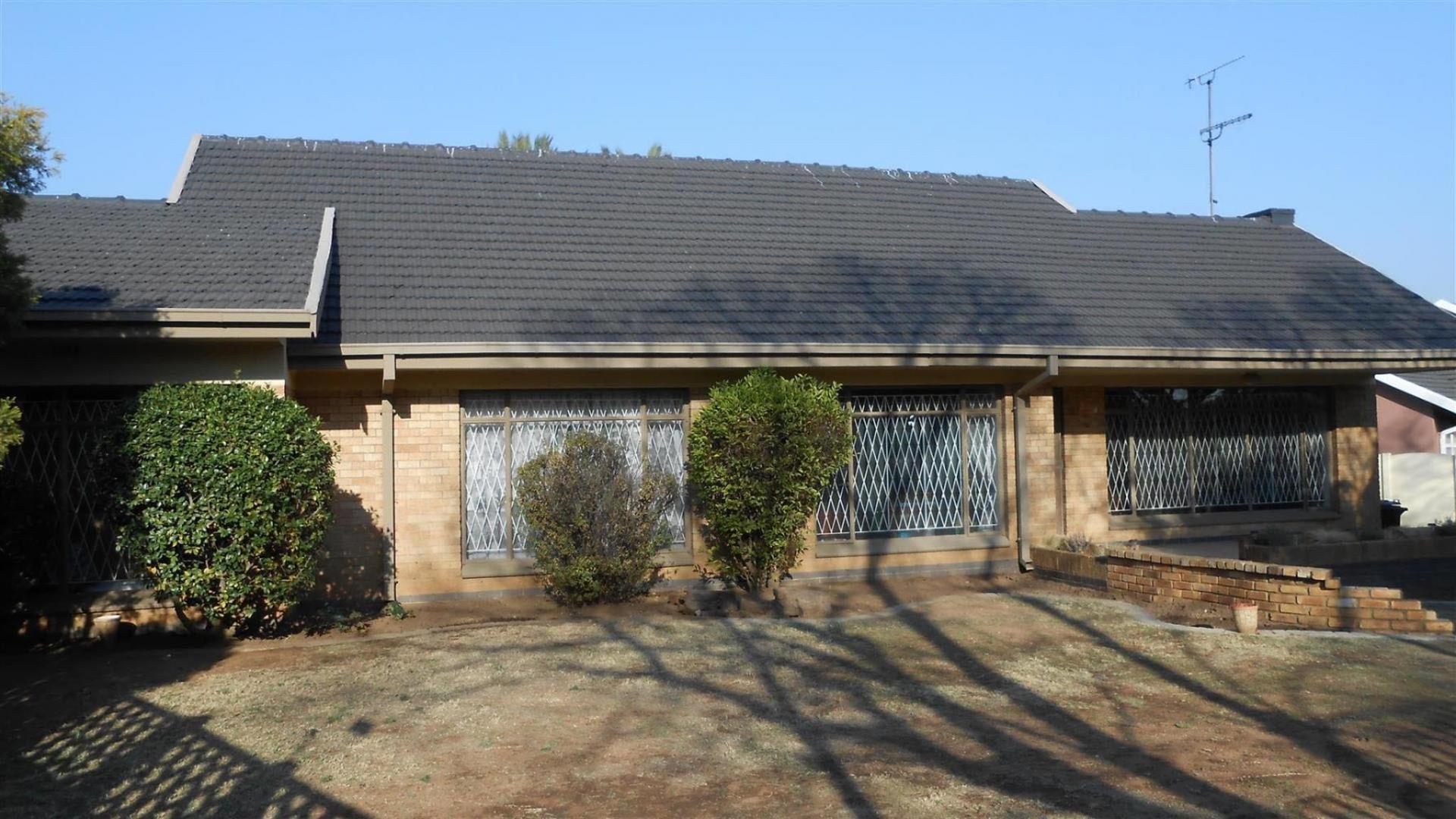 Front View of property in Boksburg