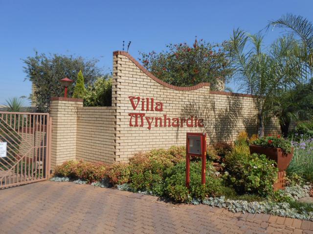 3 Bedroom Simplex for Sale For Sale in Zwartkop - Private Sale - MR106483