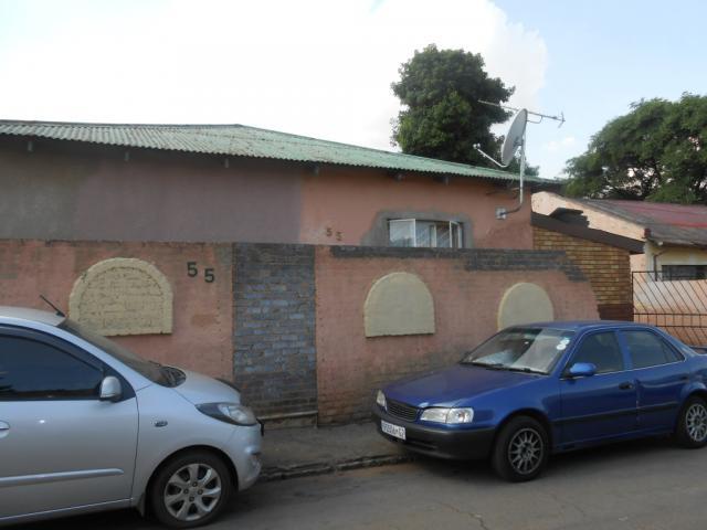 House for Sale For Sale in Vrededorp - Home Sell - MR106488