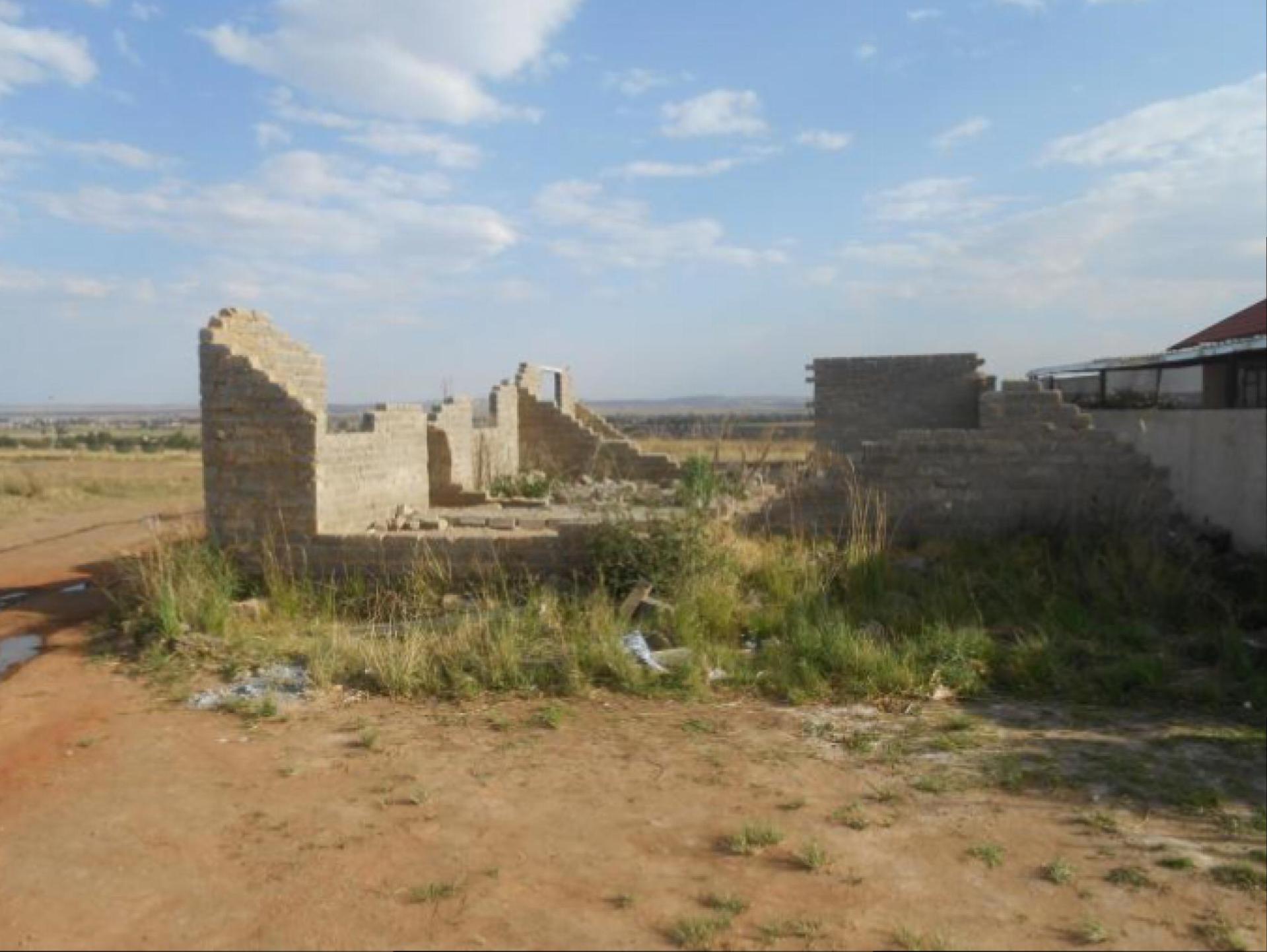 Front View of property in Randfontein