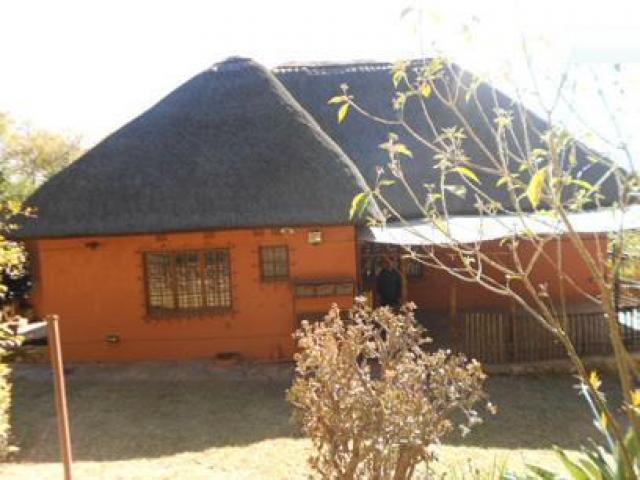 3 Bedroom House for Sale For Sale in Observatory - JHB - Private Sale - MR106663