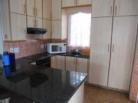 Kitchen - 13 square meters of property in Shelly Beach