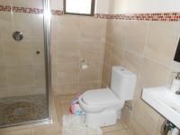 Bathroom 1 - 5 square meters of property in Midlands Estate
