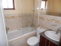 Main Bathroom - 3 square meters of property in Port Edward