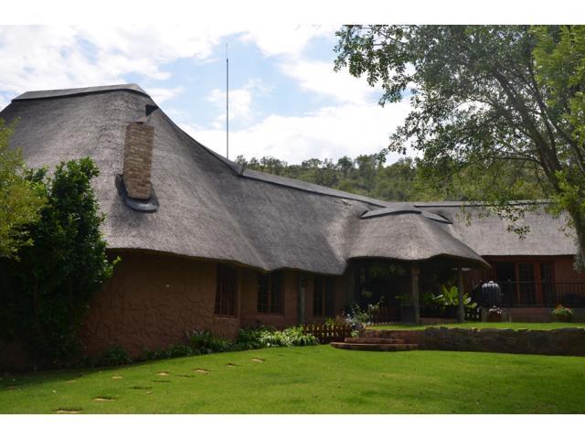 Smallholding for Sale For Sale in Rustenburg - Private Sale - MR106781