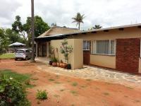 Front View of property in The Orchards