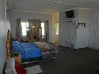 Main Bedroom - 43 square meters of property in Emalahleni (Witbank) 