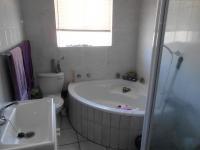 Bathroom 1 - 6 square meters of property in Goodwood
