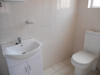 Bathroom 2 - 5 square meters of property in Wyebank