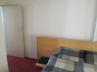 Main Bedroom - 13 square meters of property in Protea North