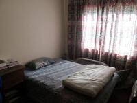 Bed Room 1 - 12 square meters of property in Protea North