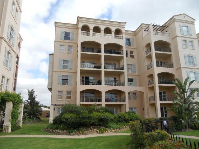 2 Bedroom Apartment for Sale For Sale in Mossel Bay - Private Sale - MR107100