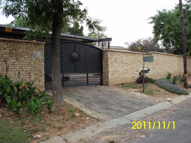 4 Bedroom House for Sale For Sale in Kensington B - JHB - Home Sell - MR107109