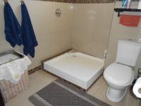Main Bathroom - 5 square meters of property in Kempton Park