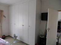 Main Bedroom - 20 square meters of property in Mossel Bay
