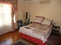 Main Bedroom - 23 square meters of property in Umhlatuzana 
