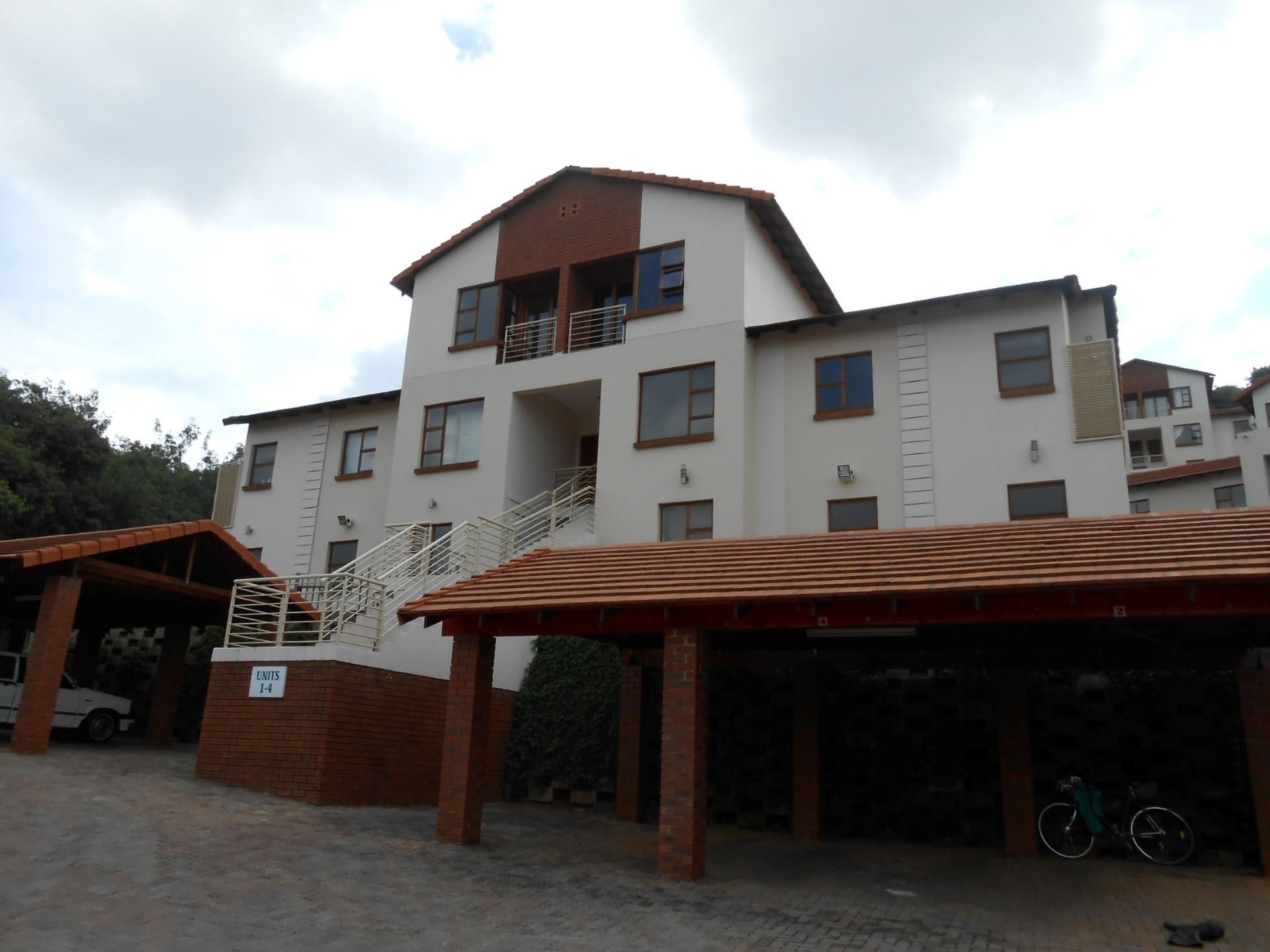 Front View of property in Rustenburg